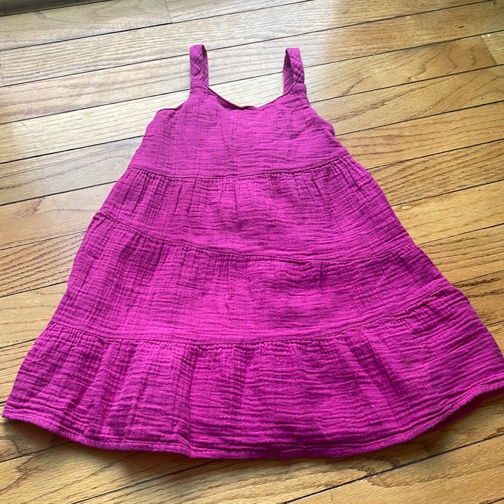 Used condition Gap toddler dress - size 3T